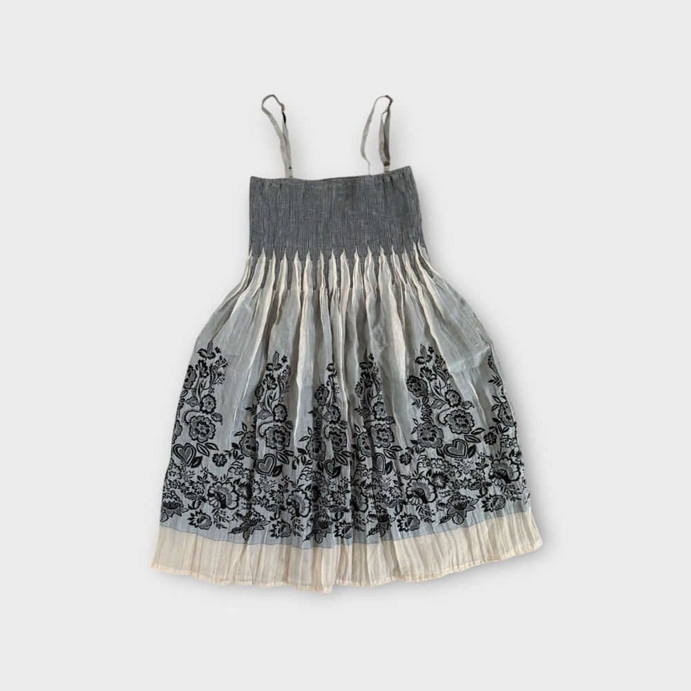 Y2K XXI Grey & Black Floral Smocked Boho Dress